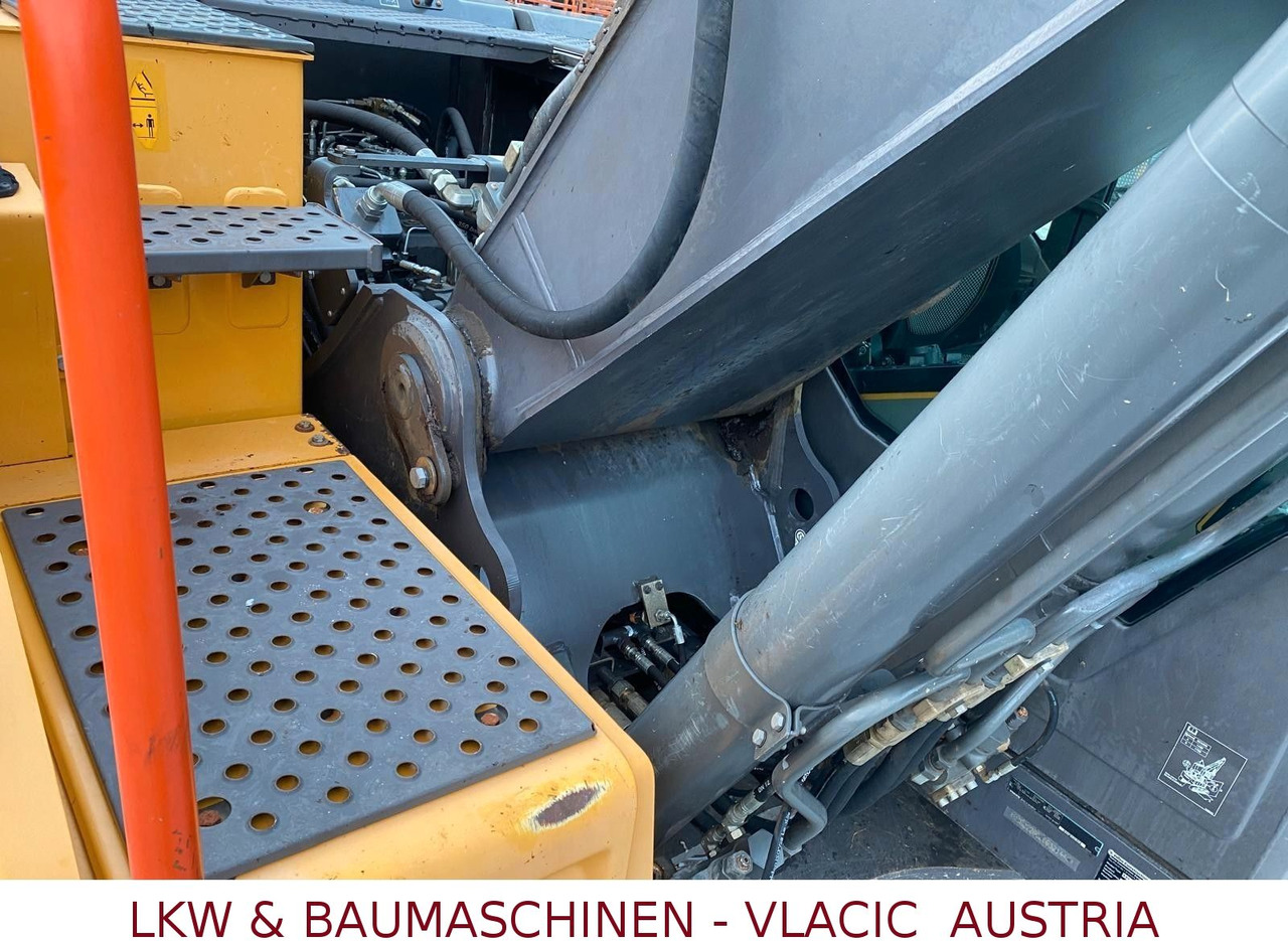 Гусеничный экскаватор Volvo EC 220 EL: фото 13 Гусеничный экскаватор Volvo EC 220 EL: фото 13