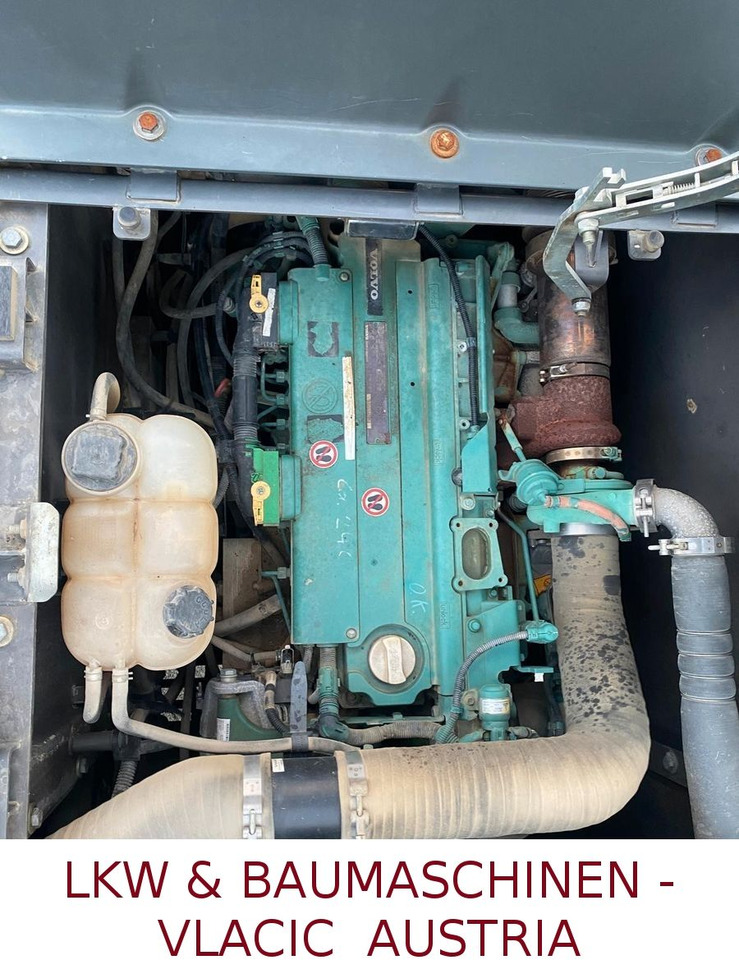 Гусеничный экскаватор Volvo EC 220 EL: фото 12 Гусеничный экскаватор Volvo EC 220 EL: фото 12