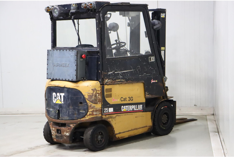 Электропогрузчик Caterpillar EP25KPAC: фото 6