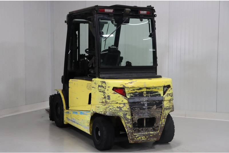 Hyundai 45B-9 - Электропогрузчик: фото 4 Hyundai 45B-9 - Электропогрузчик: фото 4