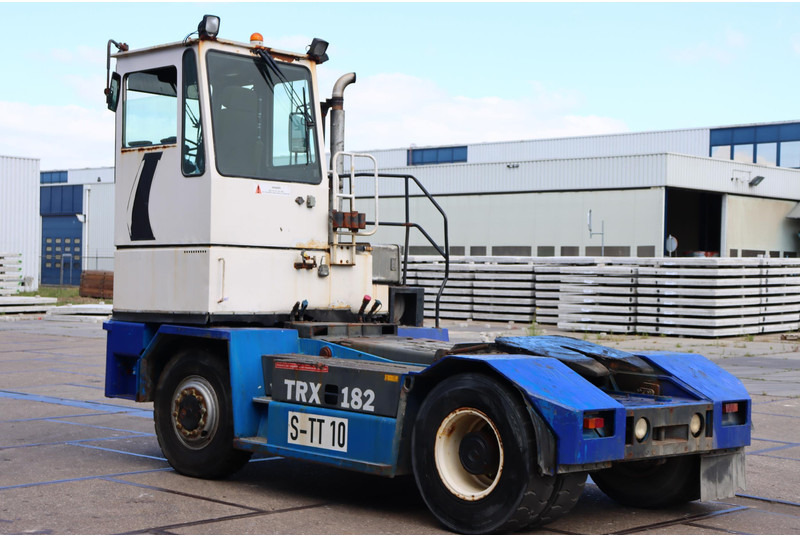 Kalmar TRX182A - Терминальный тягач: фото 5 Kalmar TRX182A - Терминальный тягач: фото 5