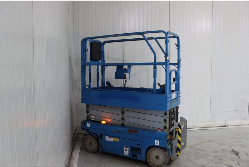 Mantall XE80N - Ножничный подъемник: фото 5 Mantall XE80N - Ножничный подъемник: фото 5