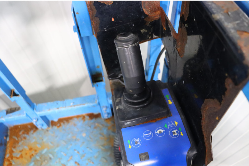 Mantall XE80N - Ножничный подъемник: фото 2 Mantall XE80N - Ножничный подъемник: фото 2