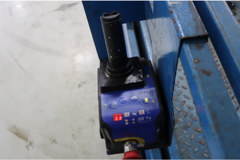 Mantall XE80N - Ножничный подъемник: фото 2 Mantall XE80N - Ножничный подъемник: фото 2