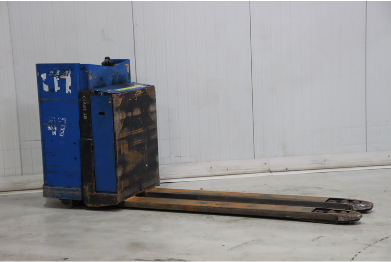 Toyota LSE200 - Сборщик заказов: фото 1 Toyota LSE200 - Сборщик заказов: фото 1