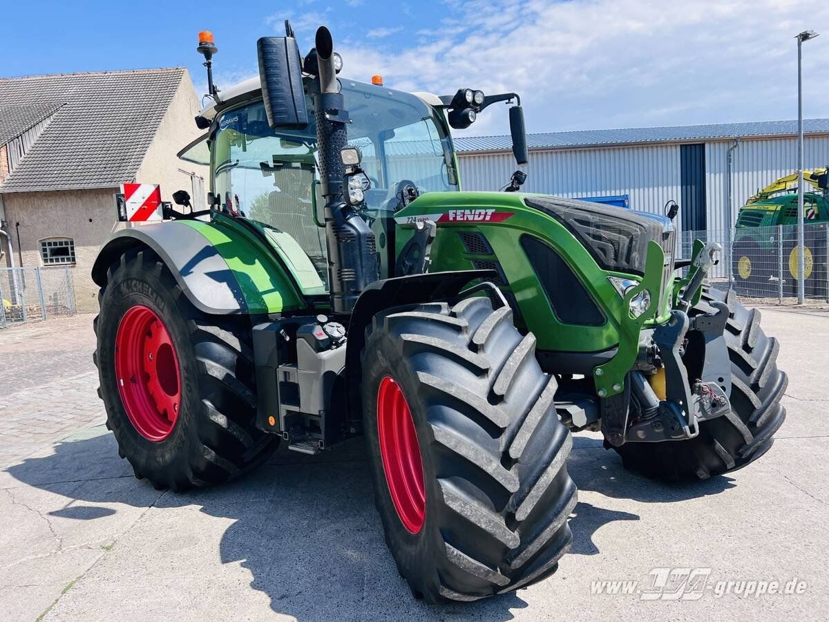 Fendt 724 Profi Plus - Трактор: фото 4 Fendt 724 Profi Plus - Трактор: фото 4