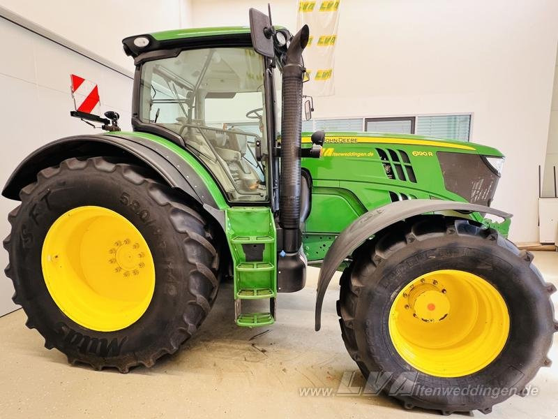 John Deere 6190R - Трактор: фото 5 John Deere 6190R - Трактор: фото 5
