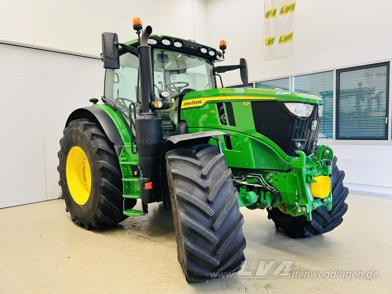 John Deere 6R 175 - Трактор: фото 3 John Deere 6R 175 - Трактор: фото 3