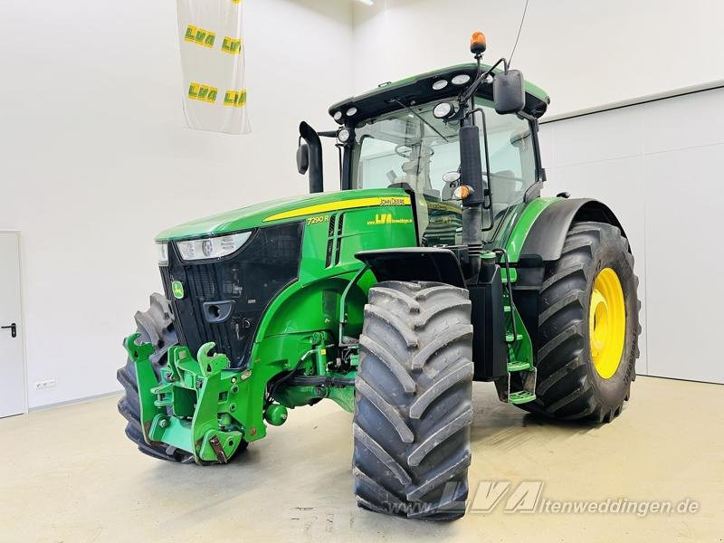 John Deere 7290R - Трактор: фото 1 John Deere 7290R - Трактор: фото 1