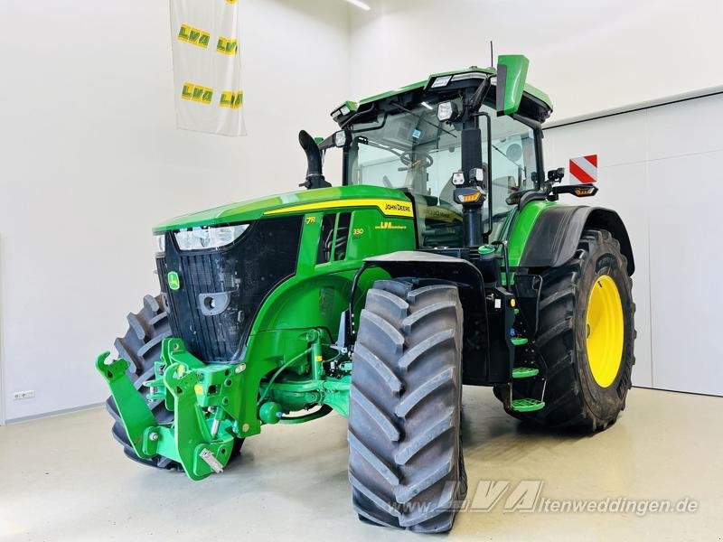 John Deere 7R 330 - Трактор: фото 1 John Deere 7R 330 - Трактор: фото 1