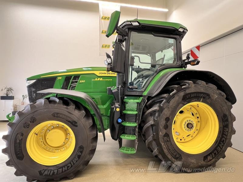 John Deere 7R 330 - Трактор: фото 5 John Deere 7R 330 - Трактор: фото 5