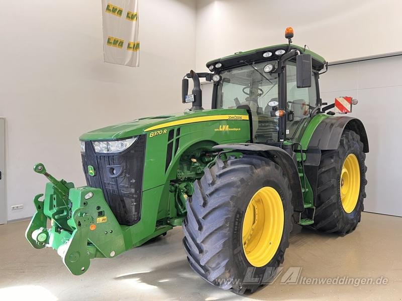 John Deere 8370R E23 PowerShift - Трактор: фото 1 John Deere 8370R E23 PowerShift - Трактор: фото 1