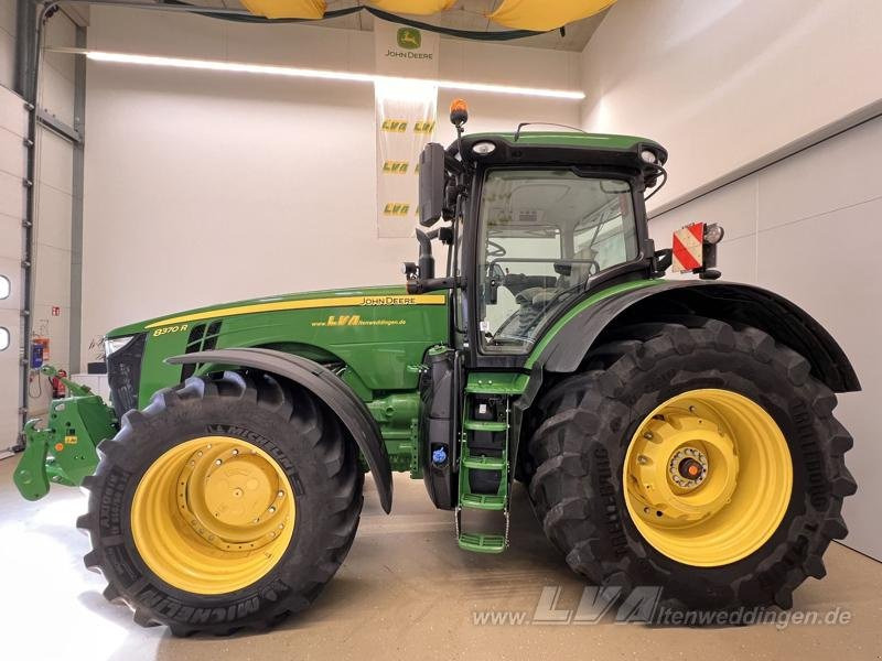 John Deere 8370R E23 PowerShift - Трактор: фото 3 John Deere 8370R E23 PowerShift - Трактор: фото 3