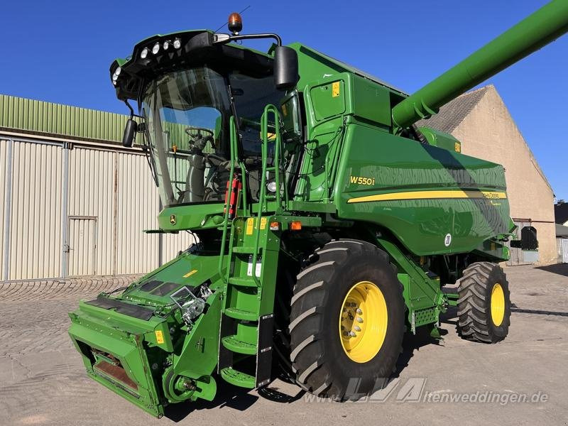 John Deere W550 - Зерноуборочный комбайн: фото 2 John Deere W550 - Зерноуборочный комбайн: фото 2