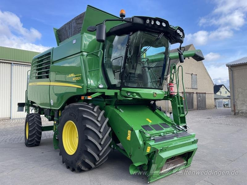 John Deere W550 - Зерноуборочный комбайн: фото 1 John Deere W550 - Зерноуборочный комбайн: фото 1