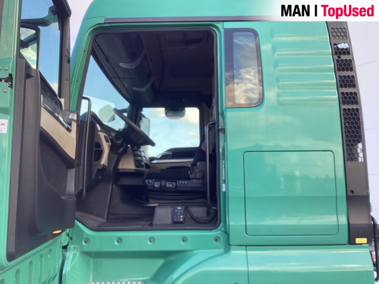 MAN TGX 18.500 4X2 BLS - Тягач: фото 3 MAN TGX 18.500 4X2 BLS - Тягач: фото 3