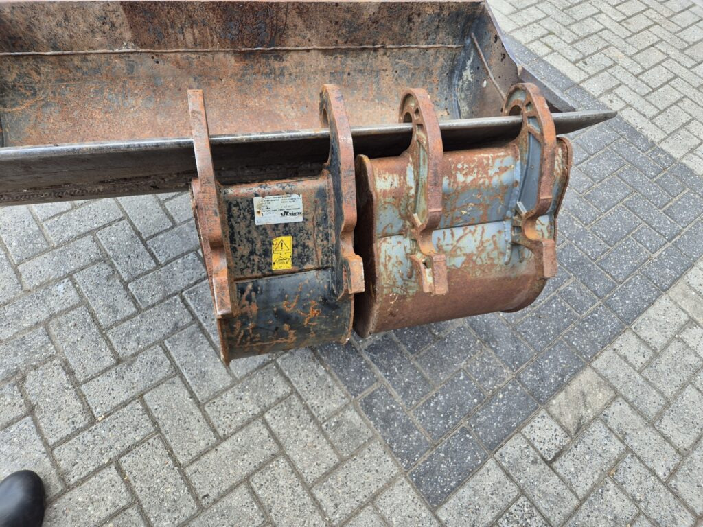 Мини-экскаватор AIRMANN AX33U mididigger: фото 13 Мини-экскаватор AIRMANN AX33U mididigger: фото 13