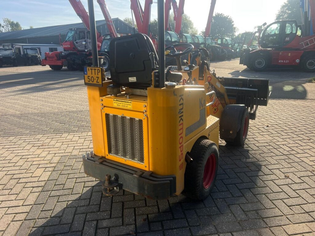 KNIKMOPS 100 miniloader - Компактный фронтальный погрузчик: фото 4 KNIKMOPS 100 miniloader - Компактный фронтальный погрузчик: фото 4