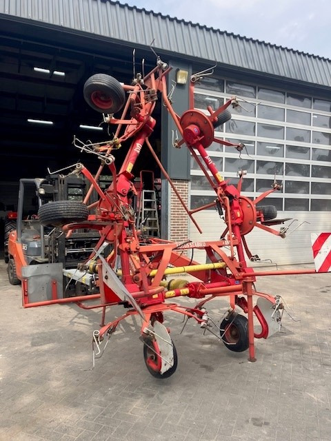 LELY 675 tedder - Сеноворошилка: фото 4 LELY 675 tedder - Сеноворошилка: фото 4