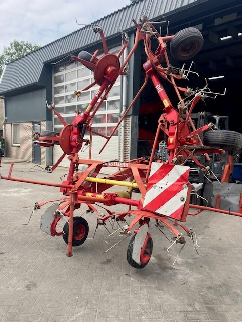 LELY 675 tedder - Сеноворошилка: фото 5 LELY 675 tedder - Сеноворошилка: фото 5