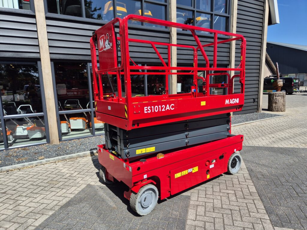 MAGNI ES1012AC scissors lift - Подъёмник: фото 1 MAGNI ES1012AC scissors lift - Подъёмник: фото 1
