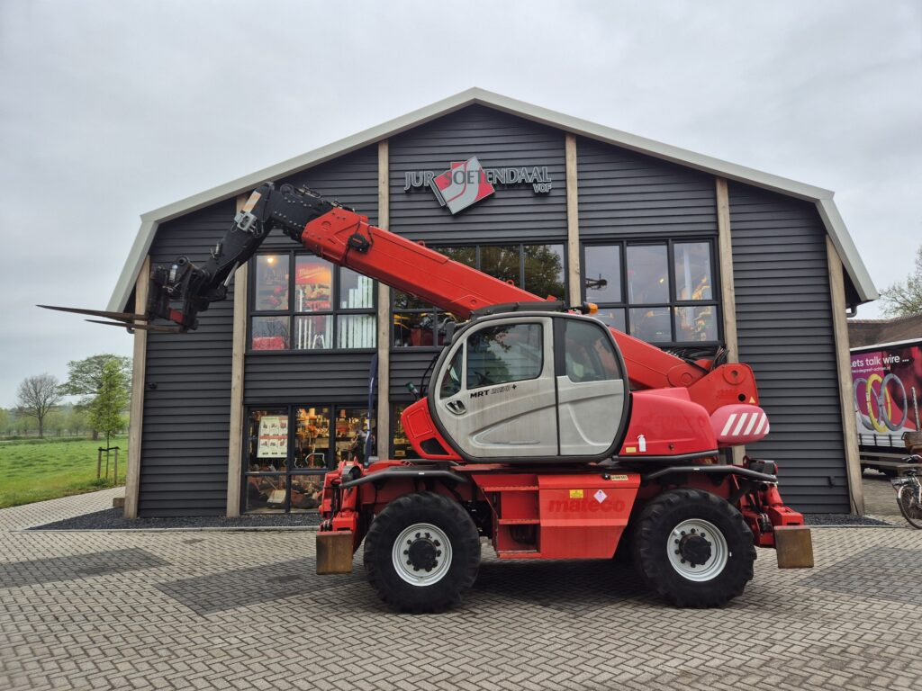 MANITOU MRT 2150 + privilege - Телескопический погрузчик: фото 1 MANITOU MRT 2150 + privilege - Телескопический погрузчик: фото 1
