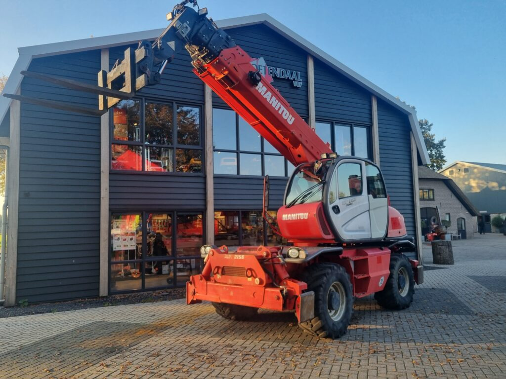 MANITOU MRT 2150 privilege - Телескопический погрузчик: фото 2 MANITOU MRT 2150 privilege - Телескопический погрузчик: фото 2