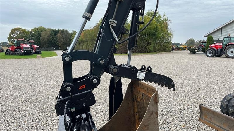 Мини-экскаватор Hyundai HX55 Med Hydrema skifte og centralsmørring og grab: фото 8 Мини-экскаватор Hyundai HX55 Med Hydrema skifte og centralsmørring og grab: фото 8