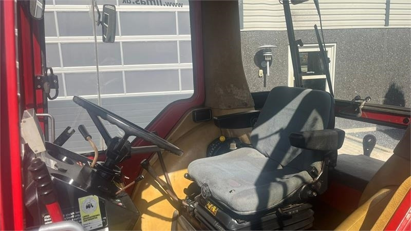 IH 856XL Med gode dæk - Трактор: фото 4 IH 856XL Med gode dæk - Трактор: фото 4