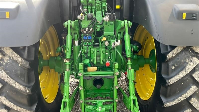 John Deere 6175R Med frontlift og frontPTO samt luft anlæg  - Трактор: фото 5 John Deere 6175R Med frontlift og frontPTO samt luft anlæg  - Трактор: фото 5