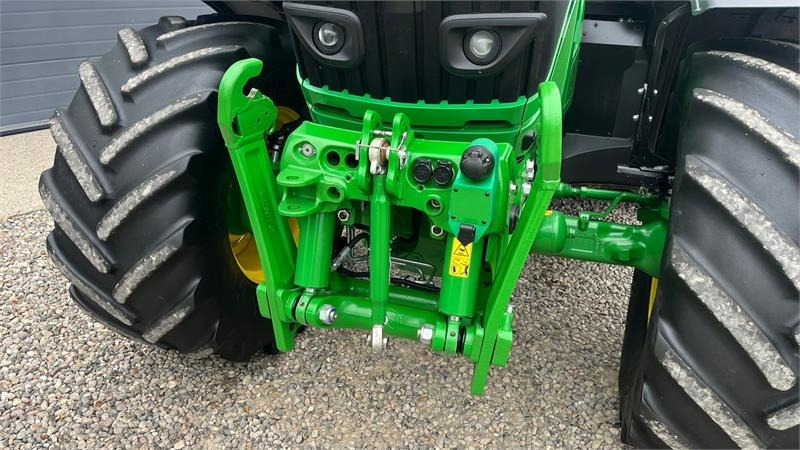 John Deere 6195R Premium Edition med frontlift - Трактор: фото 4 John Deere 6195R Premium Edition med frontlift - Трактор: фото 4