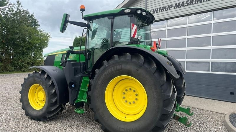 John Deere 6R 215 Command Pro med frontlift - Трактор: фото 3 John Deere 6R 215 Command Pro med frontlift - Трактор: фото 3