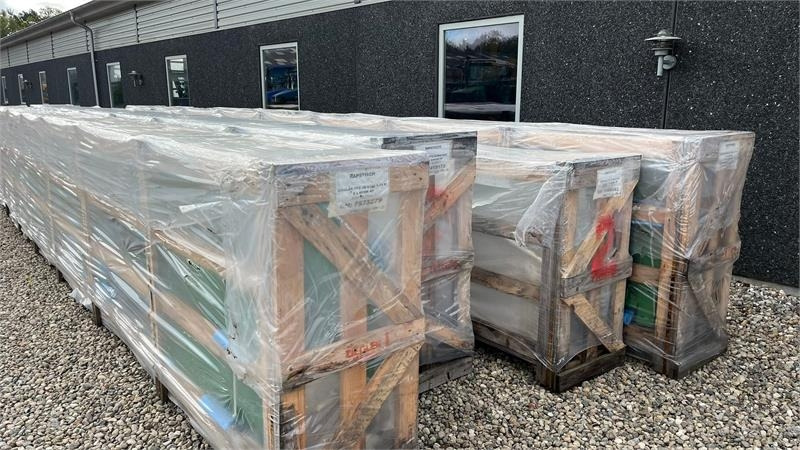 John Deere 9150mm bord til John Deere 630R skærebord. Raps fo - Зерноуборочный комбайн: фото 4 John Deere 9150mm bord til John Deere 630R skærebord. Raps fo - Зерноуборочный комбайн: фото 4