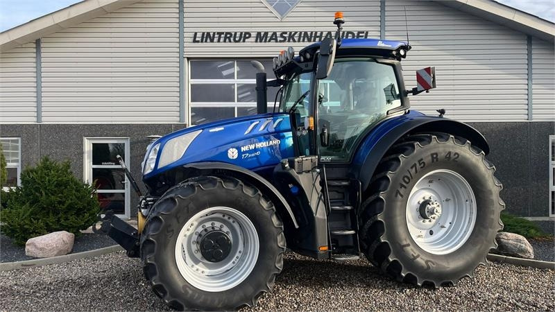 New Holland T7.315 HD New Gen BluePower med frontlift og front - Трактор: фото 1 New Holland T7.315 HD New Gen BluePower med frontlift og front - Трактор: фото 1