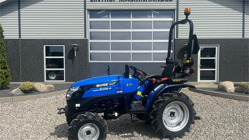 Solis S26 6+2 gearmaskine med servostyring - Трактор: фото 1 Solis S26 6+2 gearmaskine med servostyring - Трактор: фото 1
