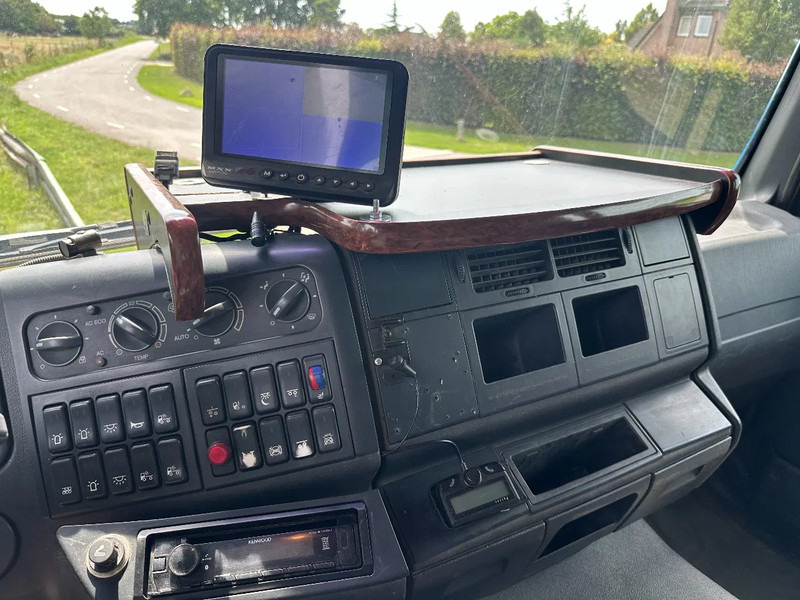 MAN TGA 35.440 8x2 HIAB 37TM!!RADIO REMOTE/CONTAINER SYSTEM! лизинг MAN TGA 35.440 8x2 HIAB 37TM!!RADIO REMOTE/CONTAINER SYSTEM!: фото 16 MAN TGA 35.440 8x2 HIAB 37TM!!RADIO REMOTE/CONTAINER SYSTEM! лизинг MAN TGA 35.440 8x2 HIAB 37TM!!RADIO REMOTE/CONTAINER SYSTEM!: фото 16