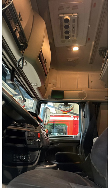 DAF XF 530 FTN CRANE/GRUE/KRAN FASSI 54 TM!! - Тягач: фото 4 DAF XF 530 FTN CRANE/GRUE/KRAN FASSI 54 TM!! - Тягач: фото 4