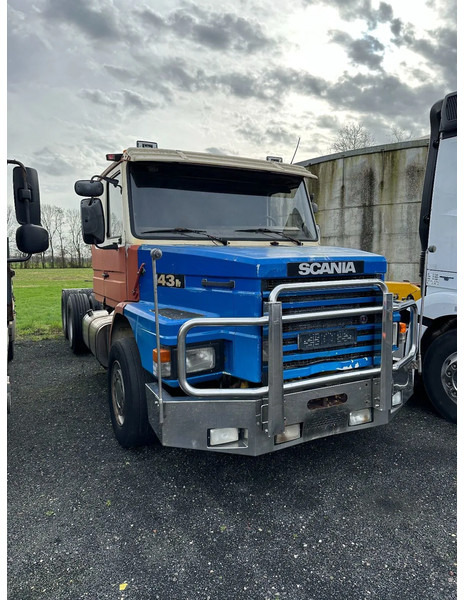 Scania T143-450 V8 HAUBER/NEUS/TORPEDO - Тягач: фото 1 Scania T143-450 V8 HAUBER/NEUS/TORPEDO - Тягач: фото 1