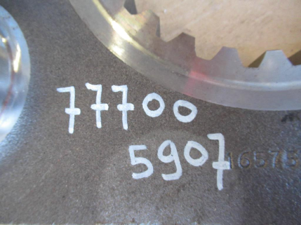 Новый Бортовой редуктор для Строительной техники Bomag 05901454: фото 6 Новый Бортовой редуктор для Строительной техники Bomag 05901454: фото 6