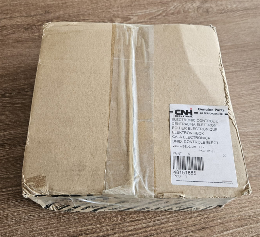 Case 48151885 - Блок управления для Строительной техники: фото 3 Case 48151885 - Блок управления для Строительной техники: фото 3