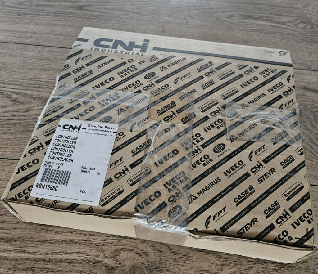 Case KBH16880 - Блок управления для Строительной техники: фото 4 Case KBH16880 - Блок управления для Строительной техники: фото 4