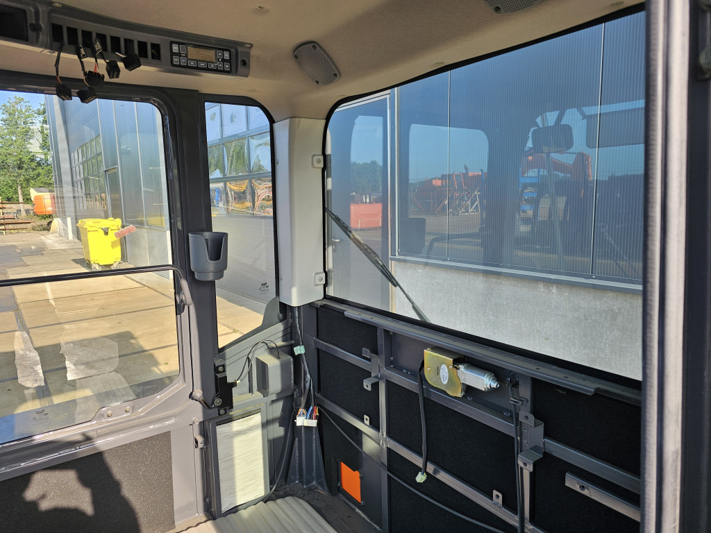 Новый Кабина для Строительной техники Doosan 220101-00229T - 220101-00229W: фото 8