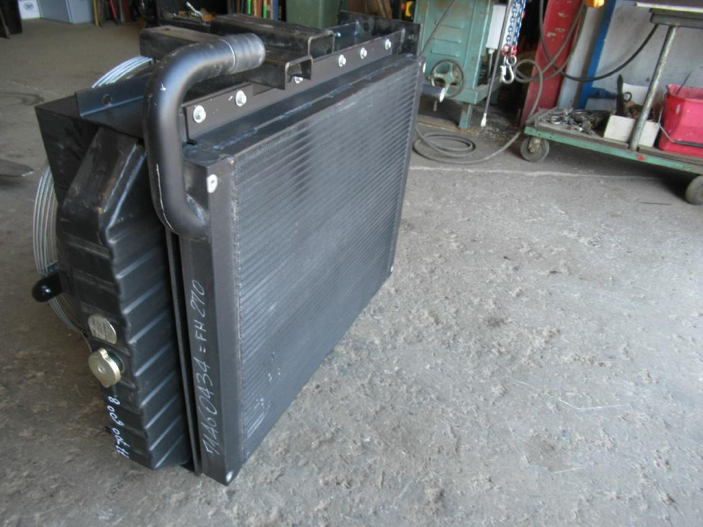 Hitachi 9040-501-1000 - - Масляный радиатор для Строительной техники: фото 2 Hitachi 9040-501-1000 - - Масляный радиатор для Строительной техники: фото 2