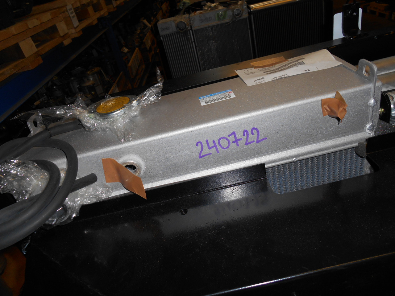 Kobelco LS05P00039F1 - Радиатор для Строительной техники: фото 2 Kobelco LS05P00039F1 - Радиатор для Строительной техники: фото 2