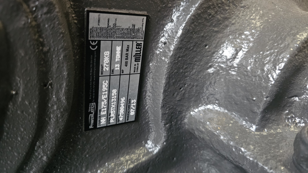 Miller POWERLATCH NH064001FCK00 - NH064001FCK00 - Сцепное устройство для Строительной техники: фото 2 Miller POWERLATCH NH064001FCK00 - NH064001FCK00 - Сцепное устройство для Строительной техники: фото 2