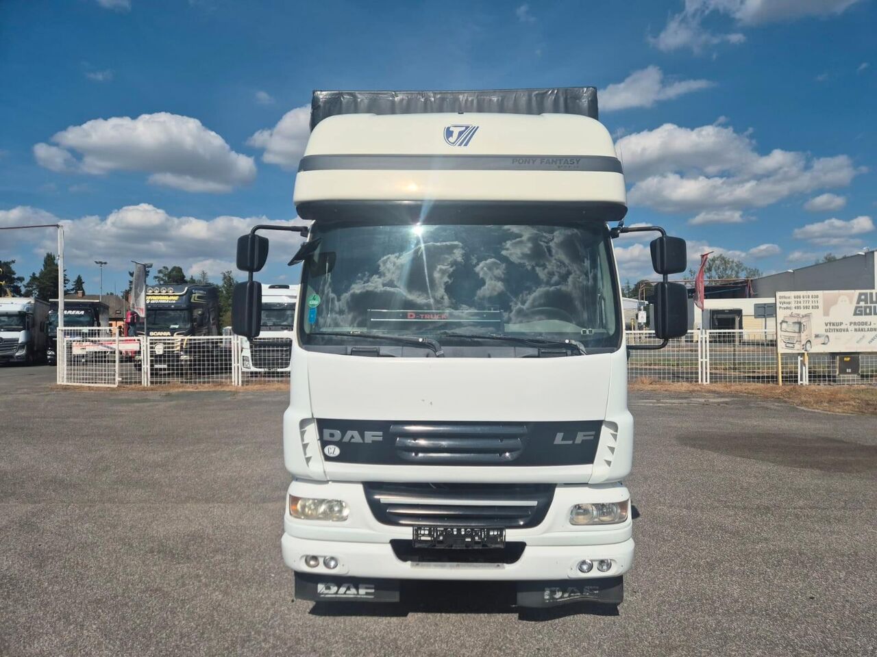 DAF FA LF55EDN2 - Тентованный грузовик: фото 2 DAF FA LF55EDN2 - Тентованный грузовик: фото 2