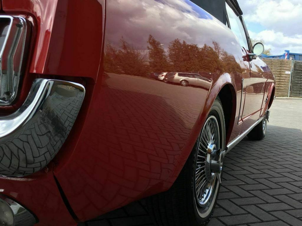 Легковой автомобиль Ford Mustang Cabriolet: фото 8