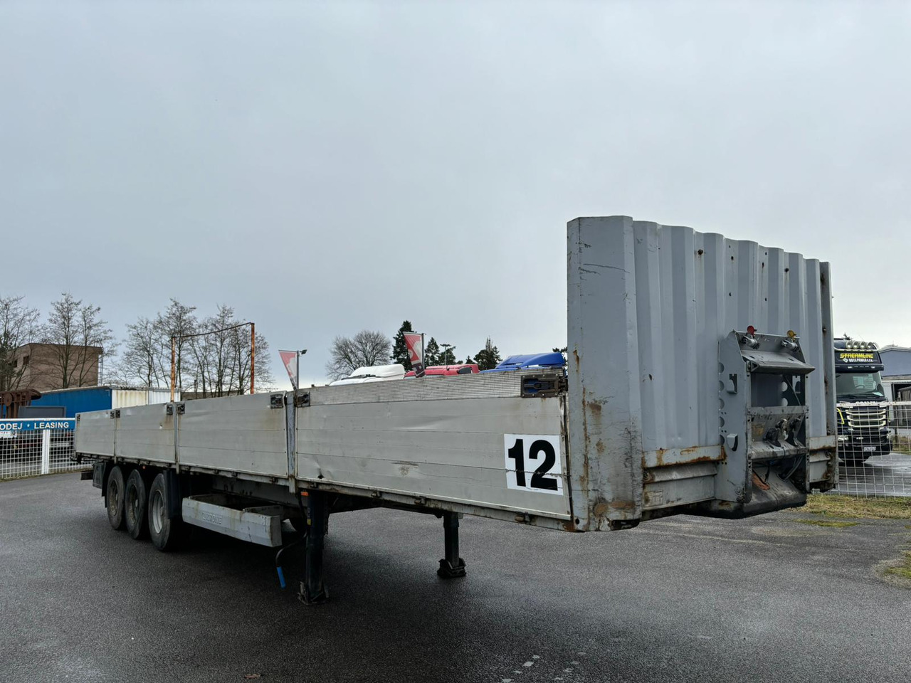 KRONE SD P - Полуприцеп бортовой/ Платформа: фото 3 KRONE SD P - Полуприцеп бортовой/ Платформа: фото 3