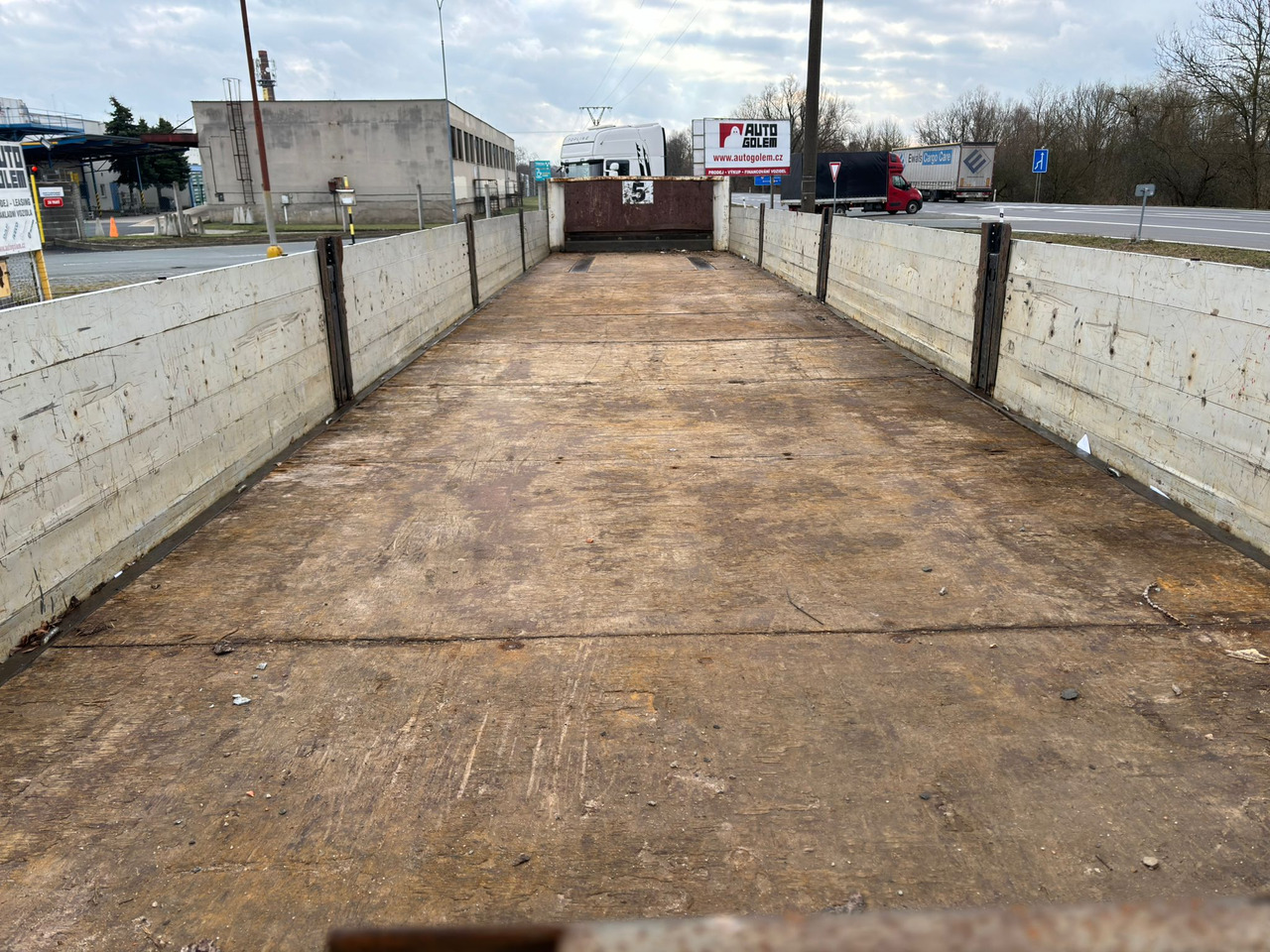 Полуприцеп бортовой/ Платформа KRONE SD P: фото 10 Полуприцеп бортовой/ Платформа KRONE SD P: фото 10