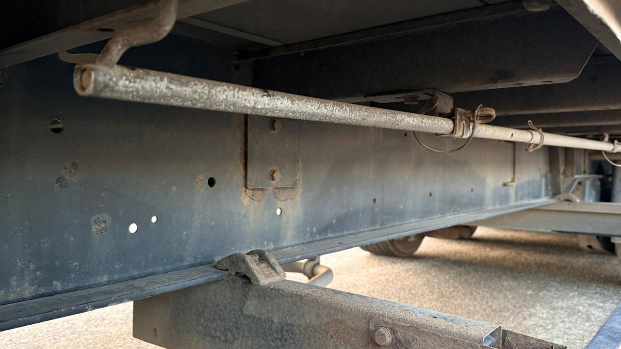 Kögel S24-1 C3V - Тентованный полуприцеп: фото 5 Kögel S24-1 C3V - Тентованный полуприцеп: фото 5